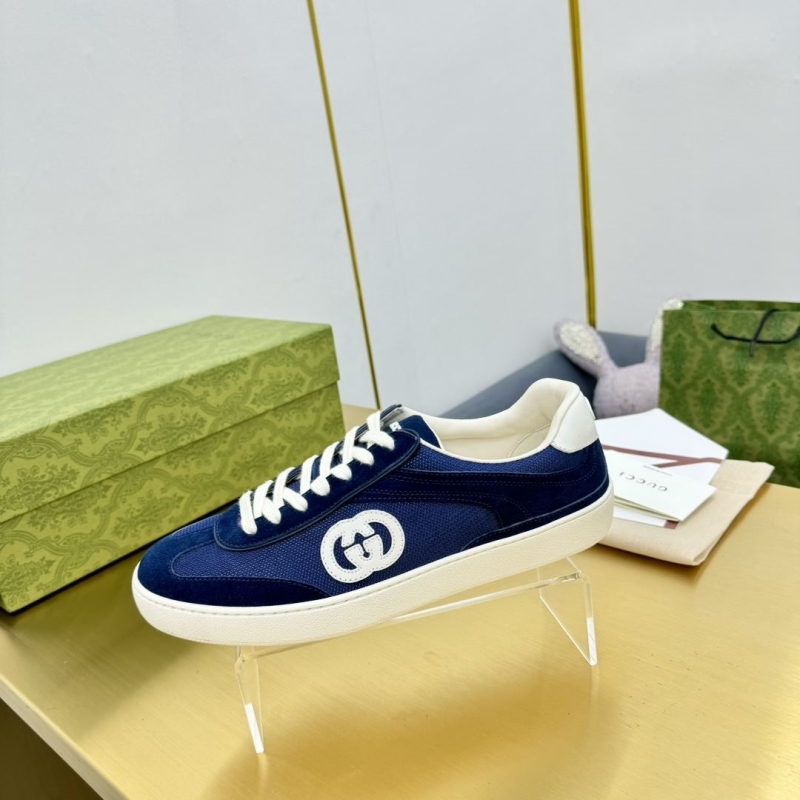 G*u*i casual shoes
